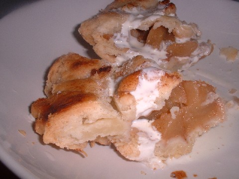 Apple pie, slice