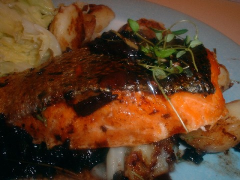 salmon with red wine and bacon sauce