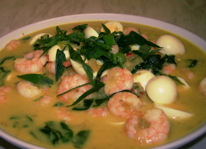 prawn and quail egg curry